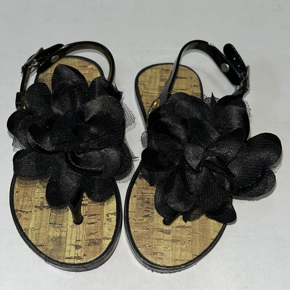 Lilly of New York sandals